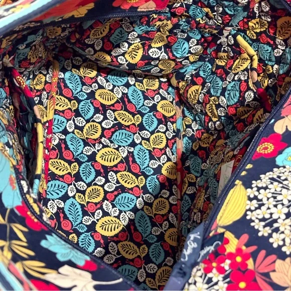 Vera Bradley Large Tote Happy Snails Fall Floral Travel Bag Boho Chic - Picture 5 of 6